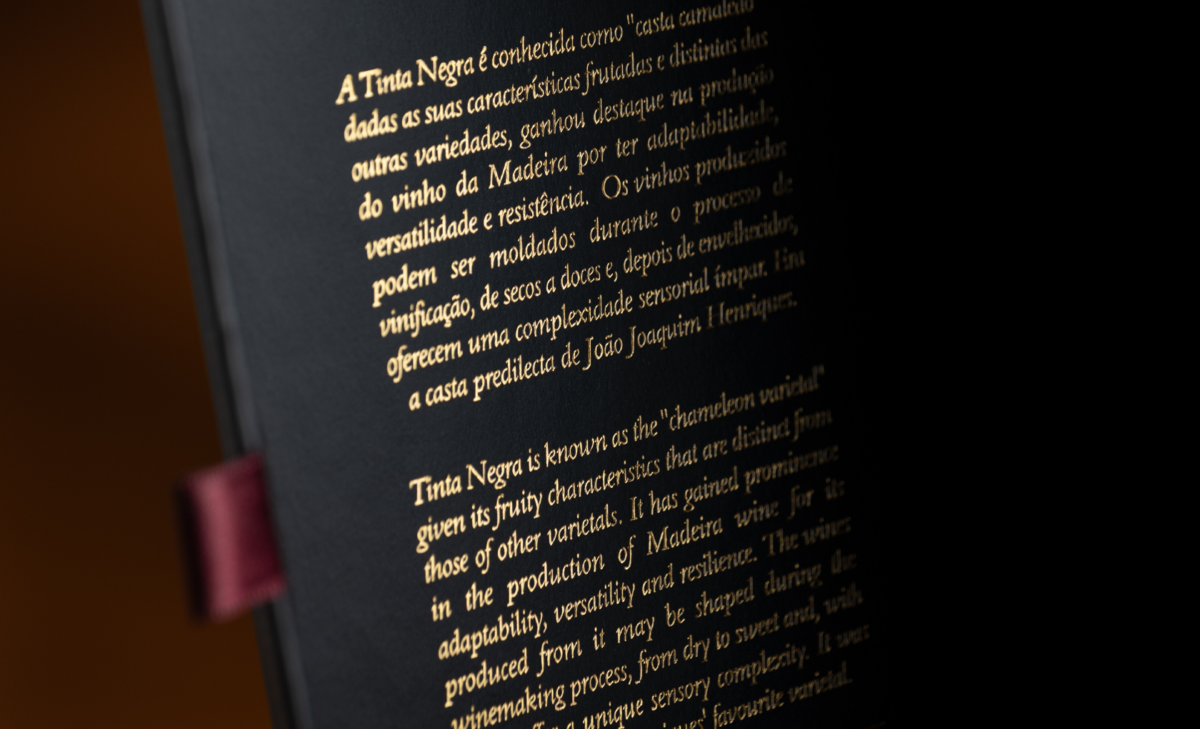 Madeira Tinta Negra
