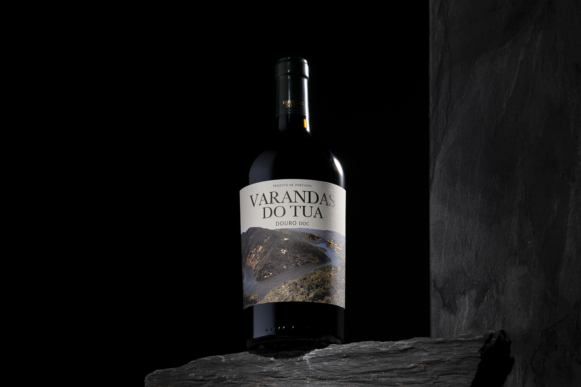 The Elegance of the Douro Landscape