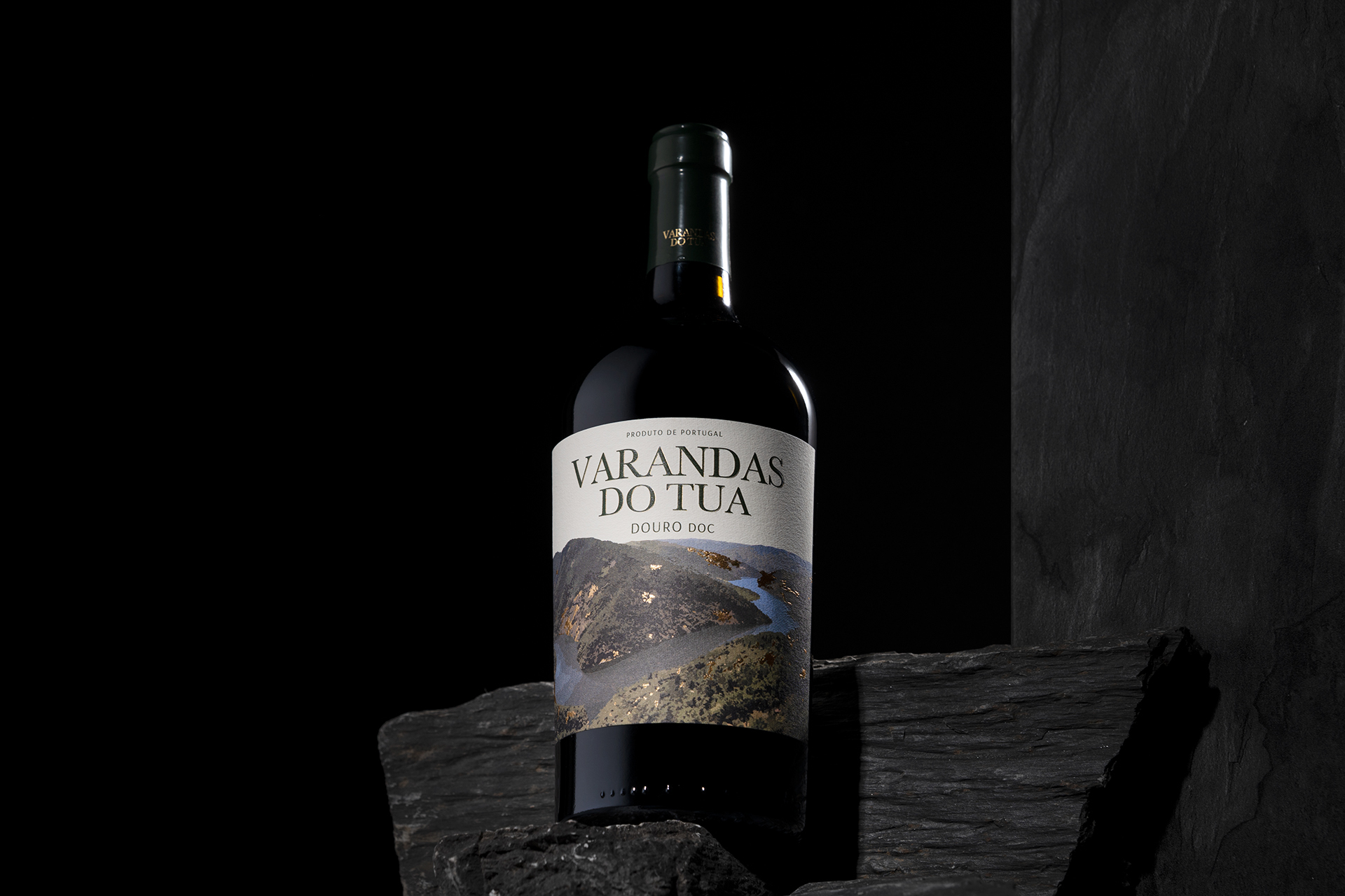 The Elegance of the Douro Landscape